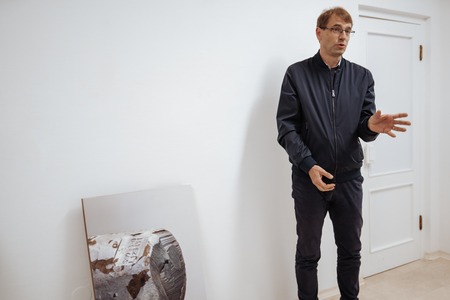 Peter Rauch razstavlja v Galeriji Ravne (8)